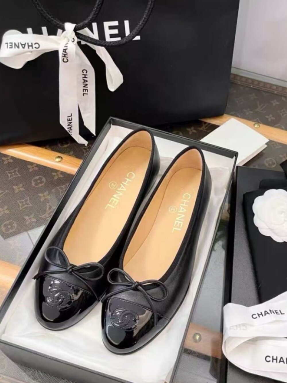 Chanel Black Leather Patent Cap Toe Bow Ballet Flats